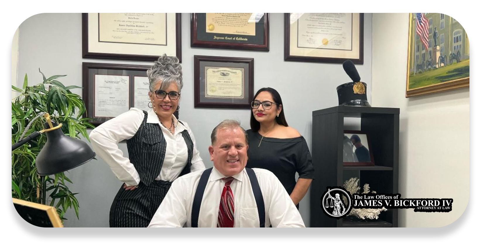 Ejemplo de Imagen Aqui