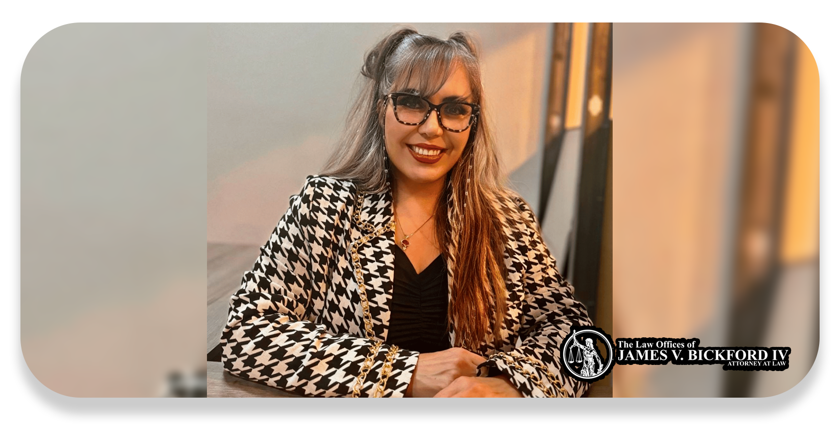 Ejemplo de Imagen Aqui