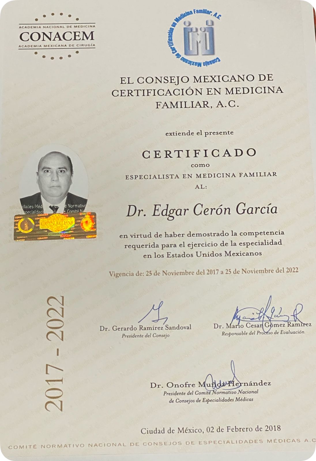 Ejemplo de Imagen Aqui